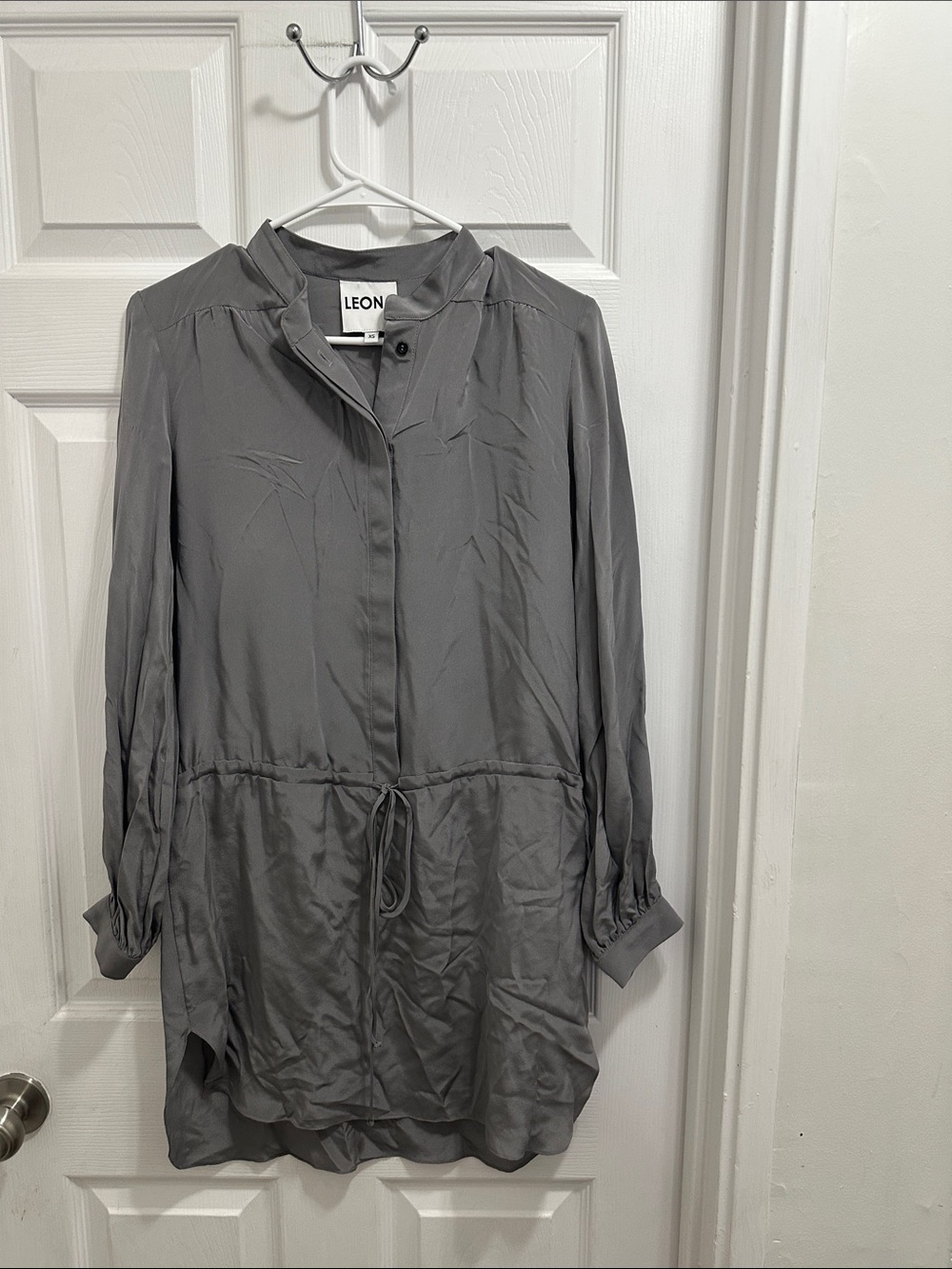 LEON Lightweight 100% Silk Gray Drawstring Tunic Dress